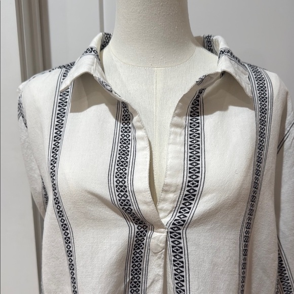 Dylan Clothing Maya Tunic Size L White and Gray Striped Swim Cover-Up - Picture 8 of 14